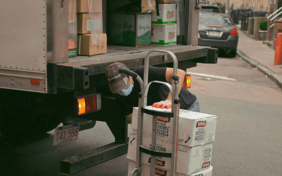 10 Tips for Hiring a Professional Mover